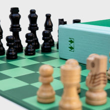 Load image into Gallery viewer, Chess In A Book