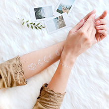 Load image into Gallery viewer, Temporary Tattoos Luna