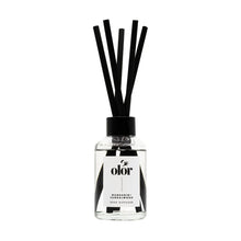 Load image into Gallery viewer, Mandarin And Sandalwood Reed Diffuser